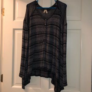 Light FREE PEOPLE sweater